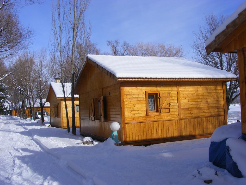 Camping La Motte Flottante 拉弗莱西诺斯 外观 照片