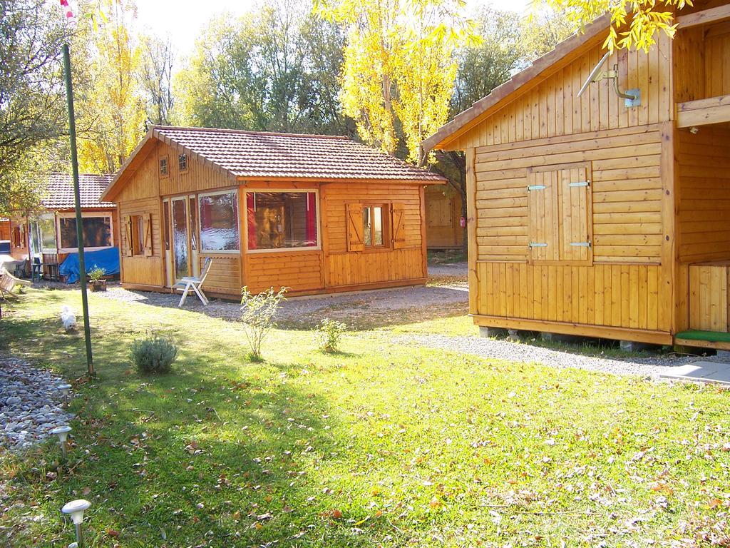 Camping La Motte Flottante 拉弗莱西诺斯 外观 照片